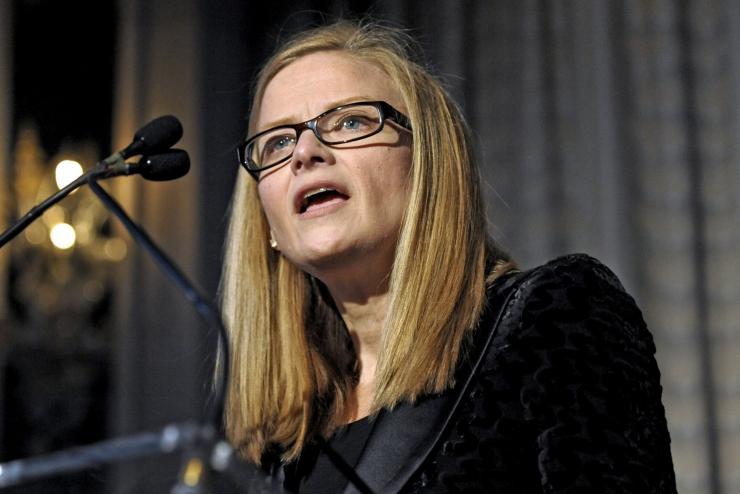 Кари Толщед.